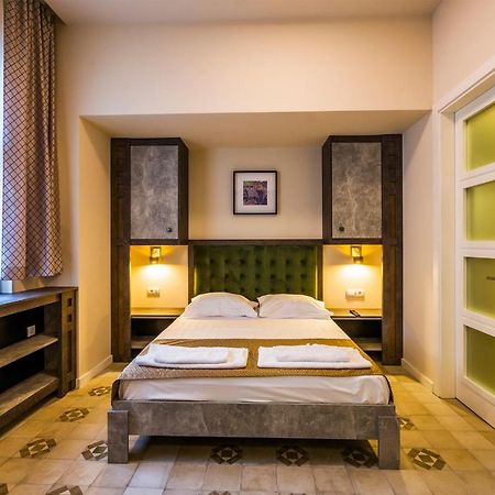 Lux Villa Old Town Belgrado Buitenkant foto