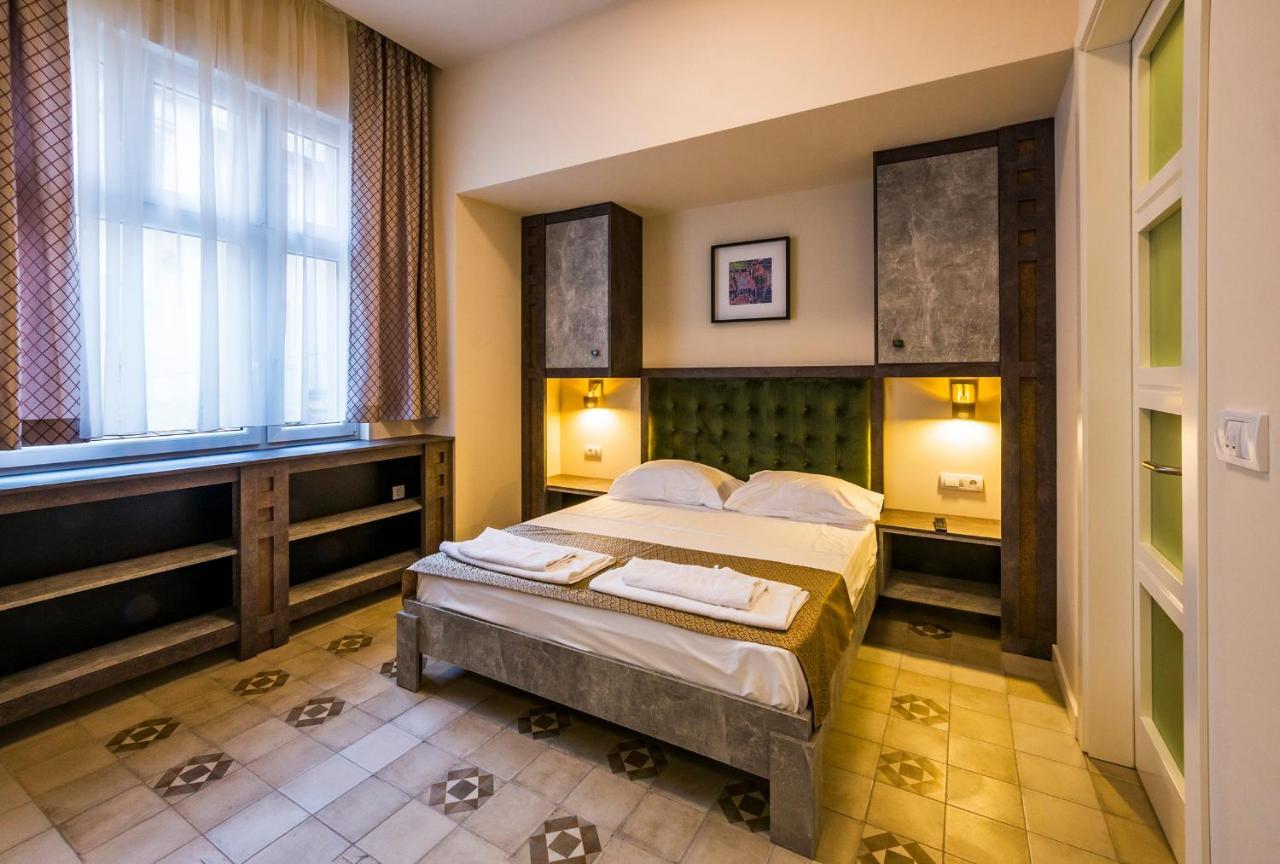 Lux Villa Old Town Belgrado Buitenkant foto