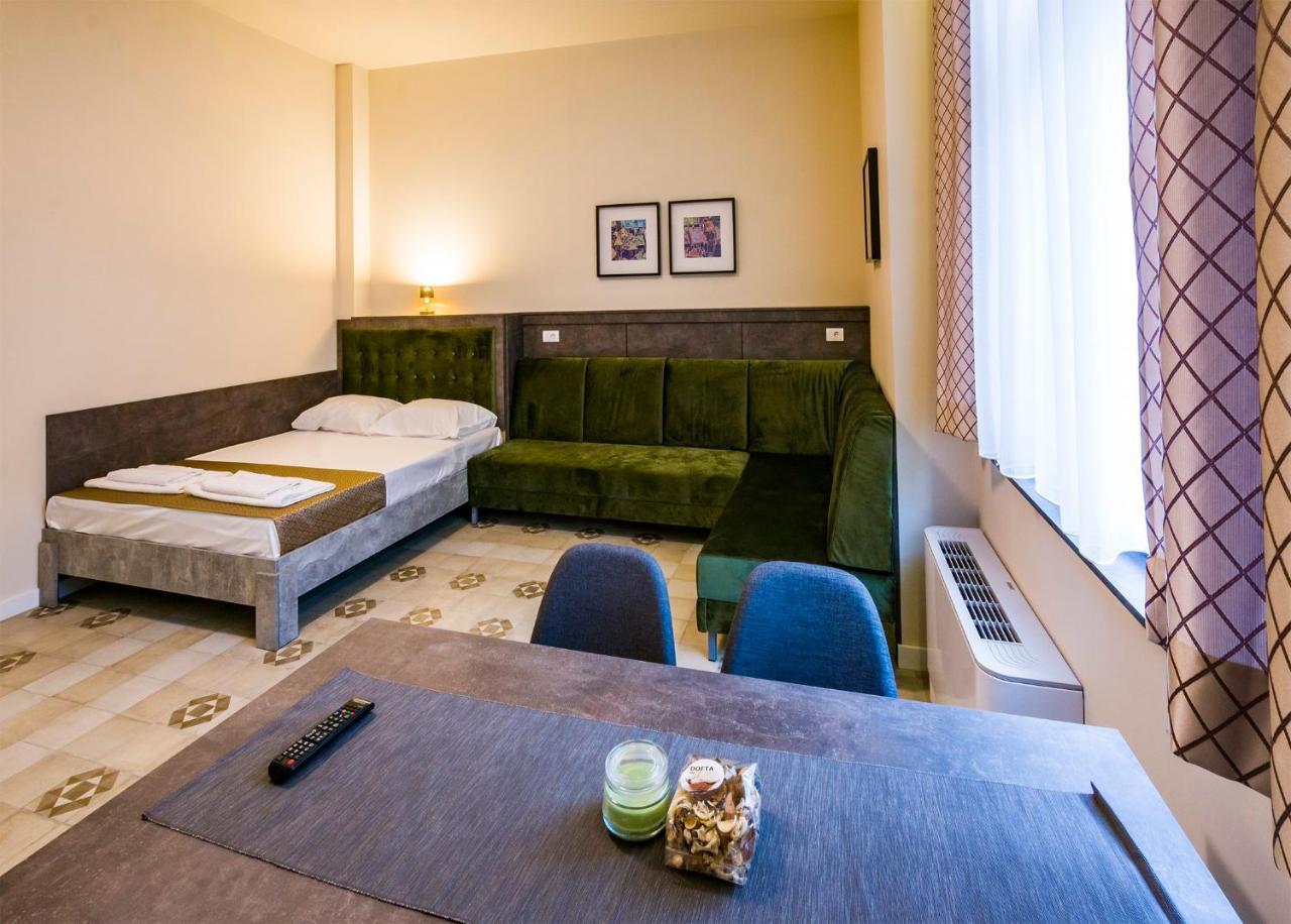 Lux Villa Old Town Belgrado Buitenkant foto